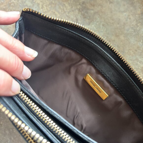 MIU MIU Wristlet * Like NEW* - Picture 3 of 14